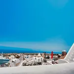 Sunrise And Sea View Cave Тира