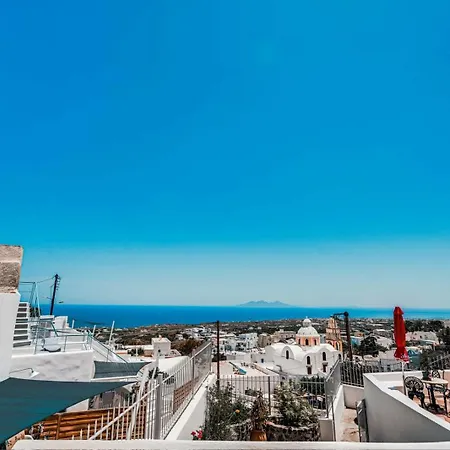 Sunrise And Sea View Cave *